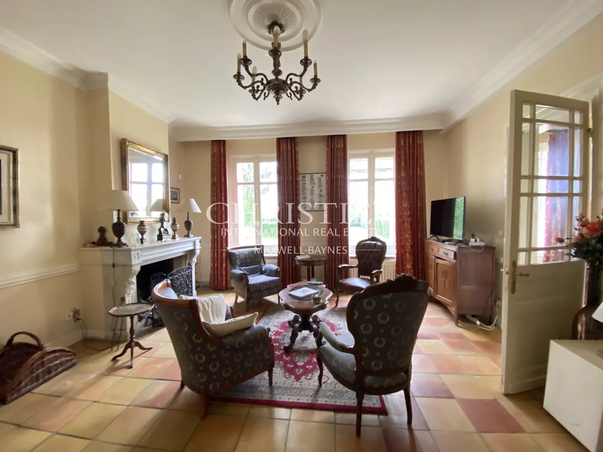 Maison à vendre, 272m², Saint-Pey-de-Castets
