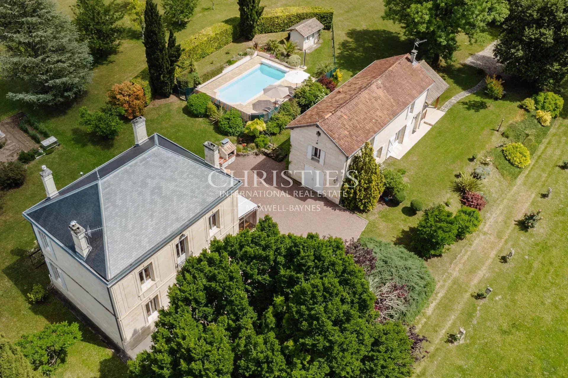 Maison à vendre, 241m², Saint-Laurent-d'Arce