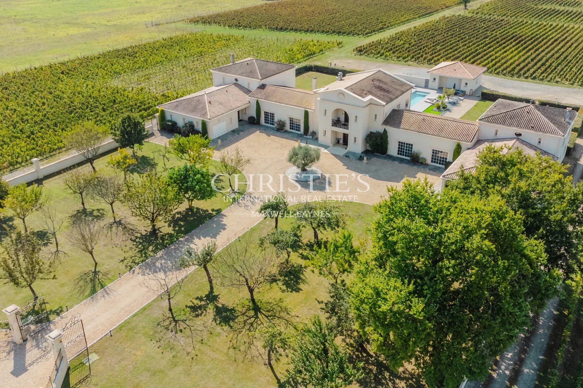 Maison à vendre, 950m², Saint-Laurent-Médoc