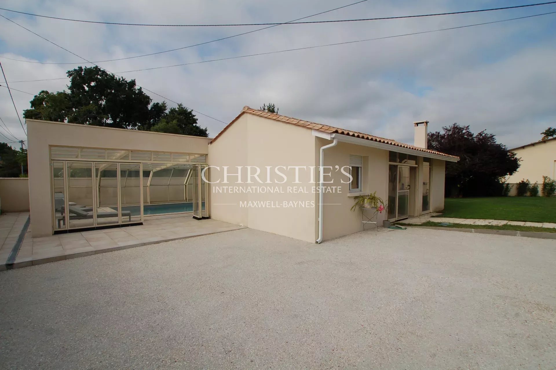 Maison à vendre, 226m², Saint-Ciers-sur-Gironde