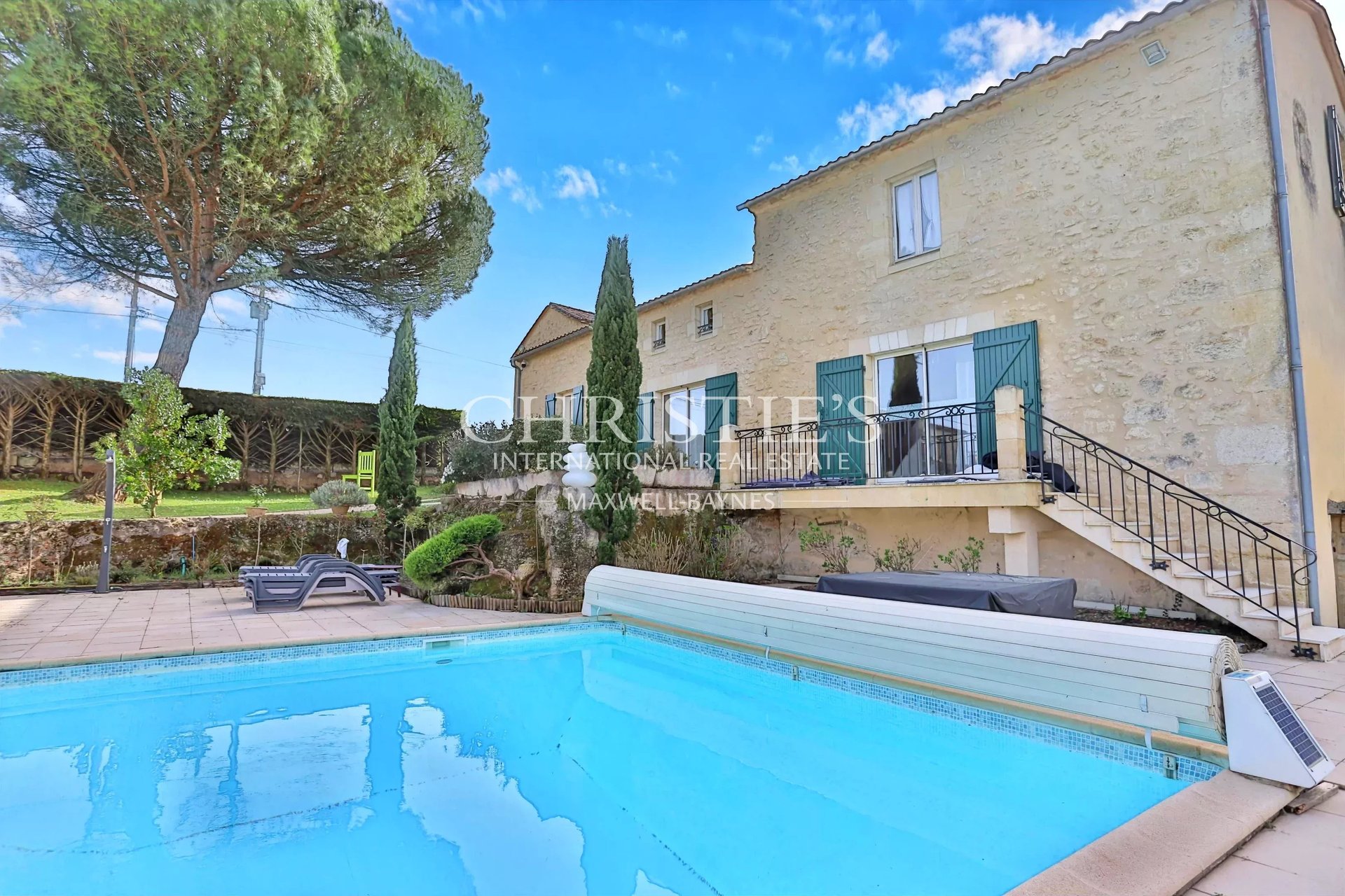 Maison à vendre, 330m², Saint-Émilion