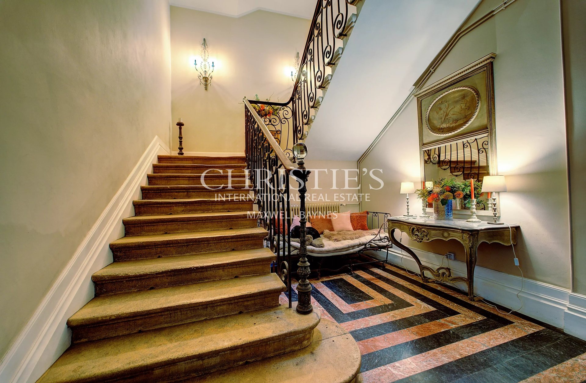 Maison à vendre, 652m², Sainte-Foy-la-Grande