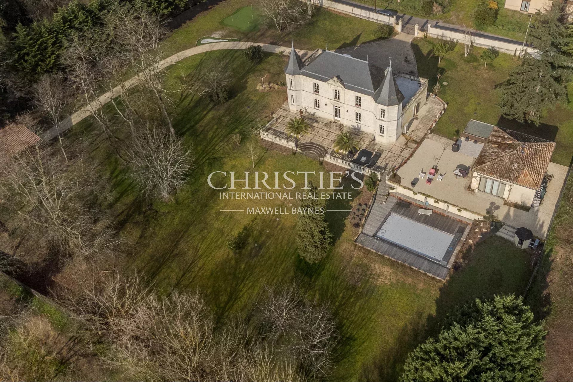 Maison à vendre, 340m², Saint-Émilion