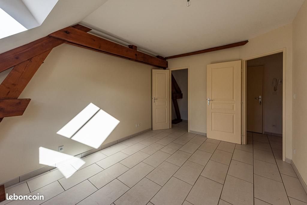 Appartement à louer, 59m², Brochon