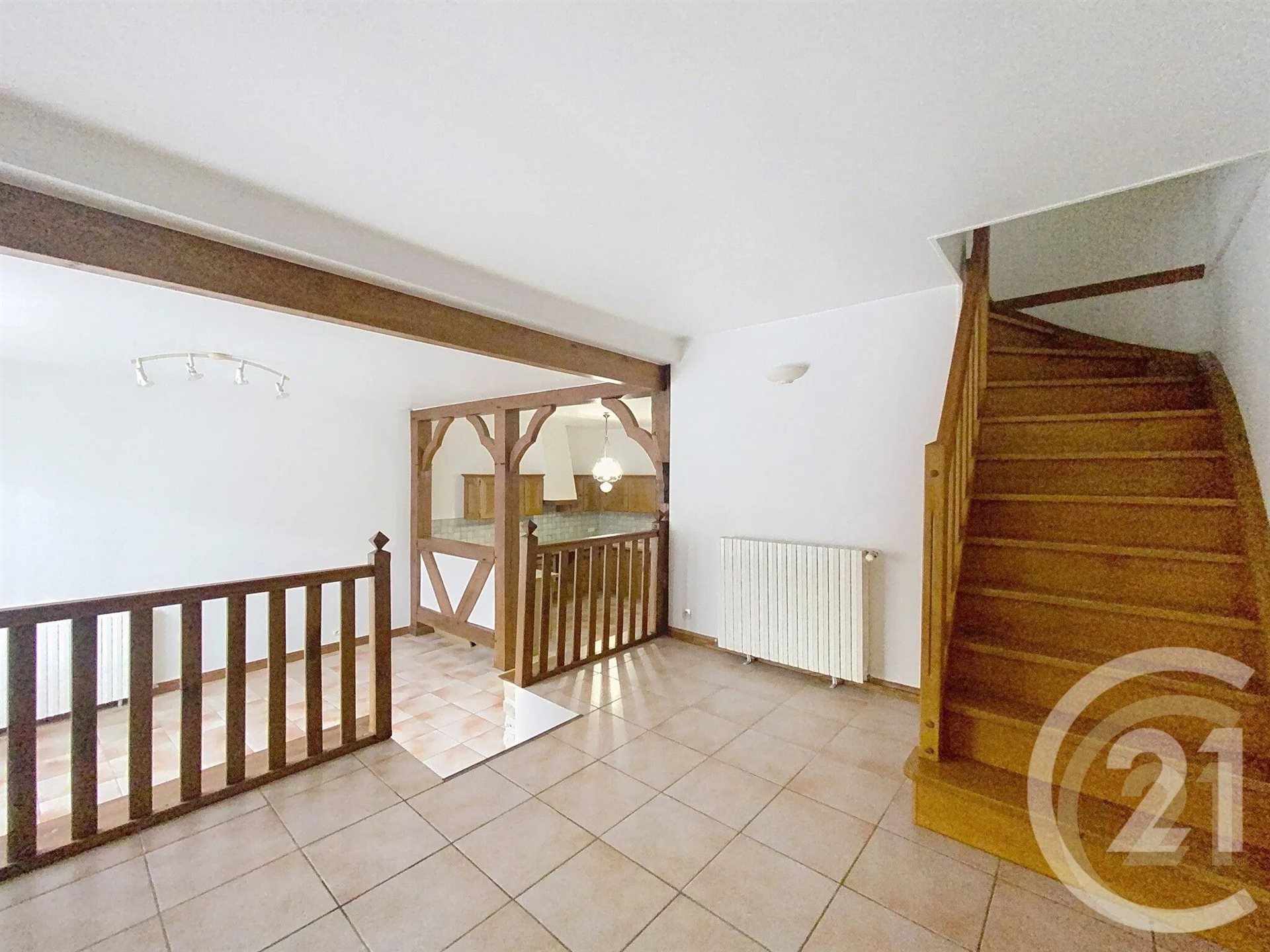 Maison à louer, 99m², Ville-sous-la-Ferté