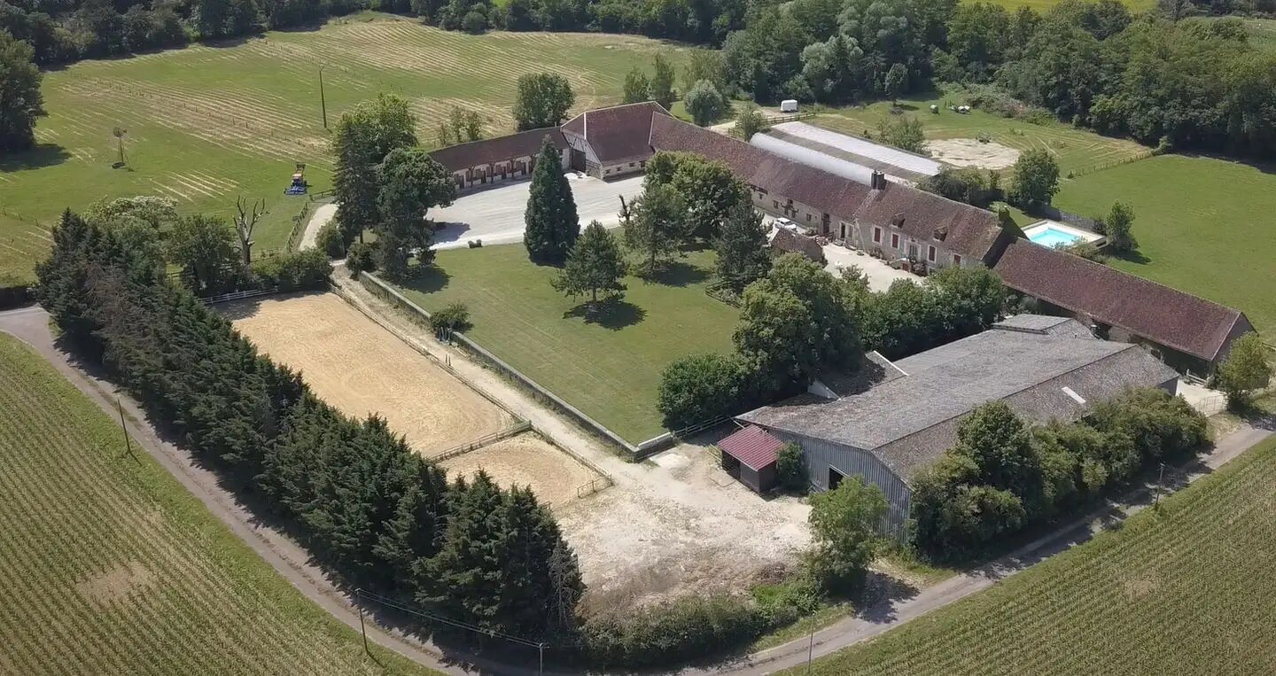 Maison à vendre, 1540m², Vanlay