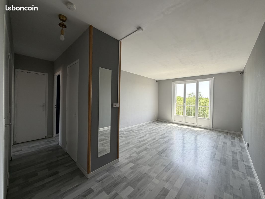 Appartement à vendre, 64m², Saint-Julien-les-Villas