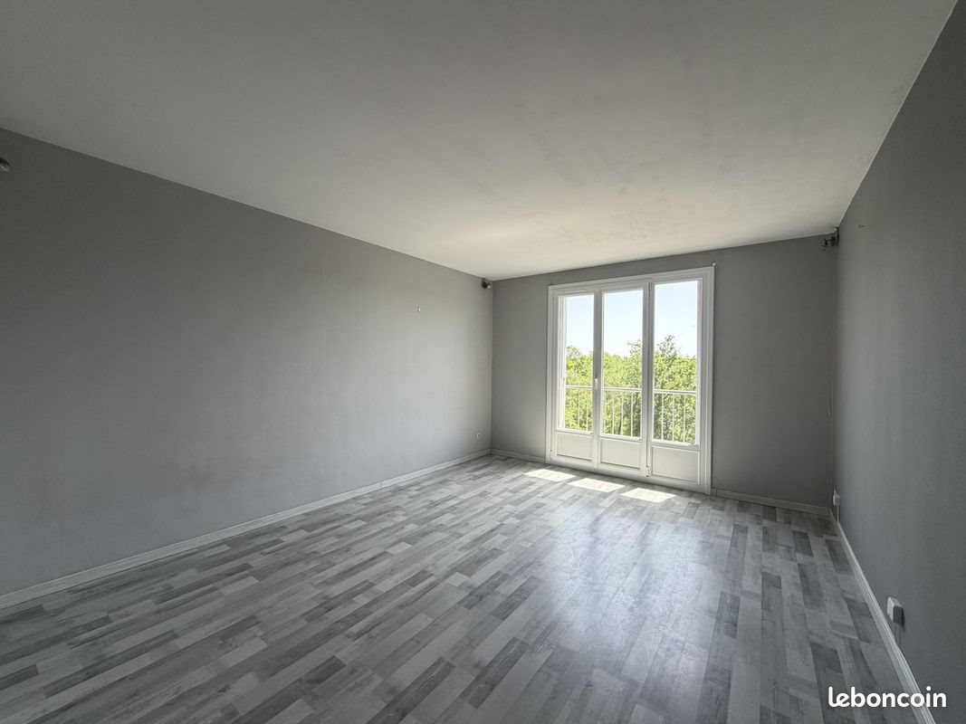 Appartement à vendre, 64m², Saint-Julien-les-Villas
