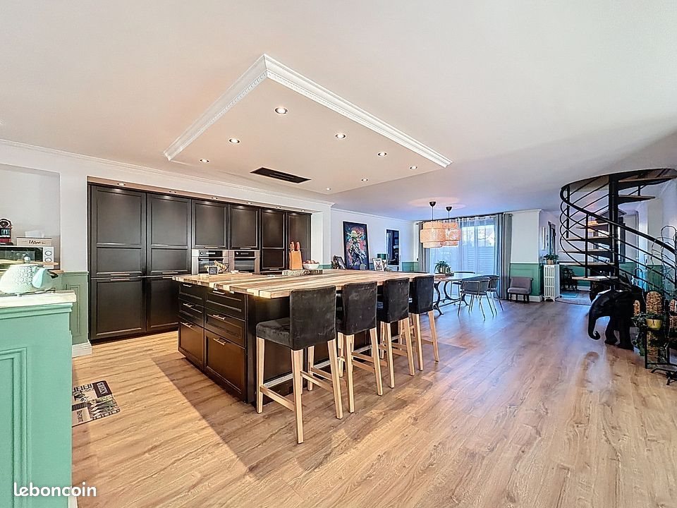 Maison à vendre, 315m², Ruvigny