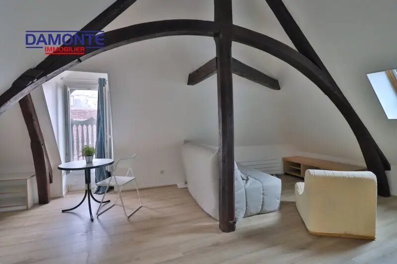 Appartement à louer, 17m², Troyes