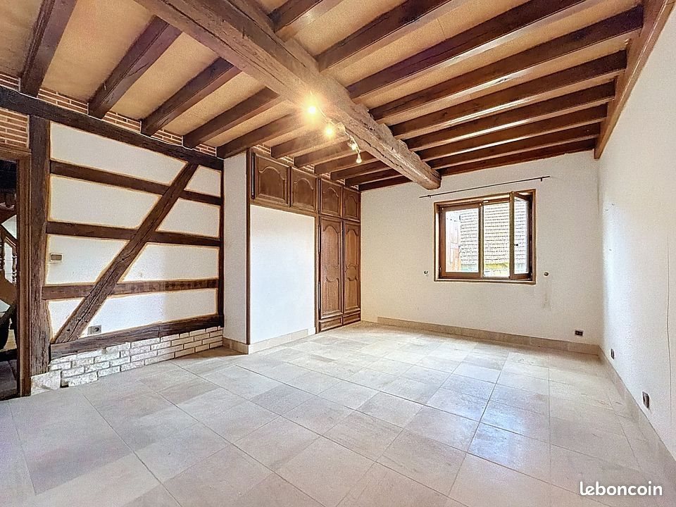 Maison à vendre, 185m², Saint-Lyé