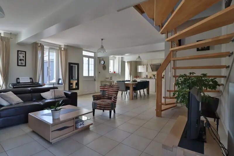 Maison à louer, 110m², Payns