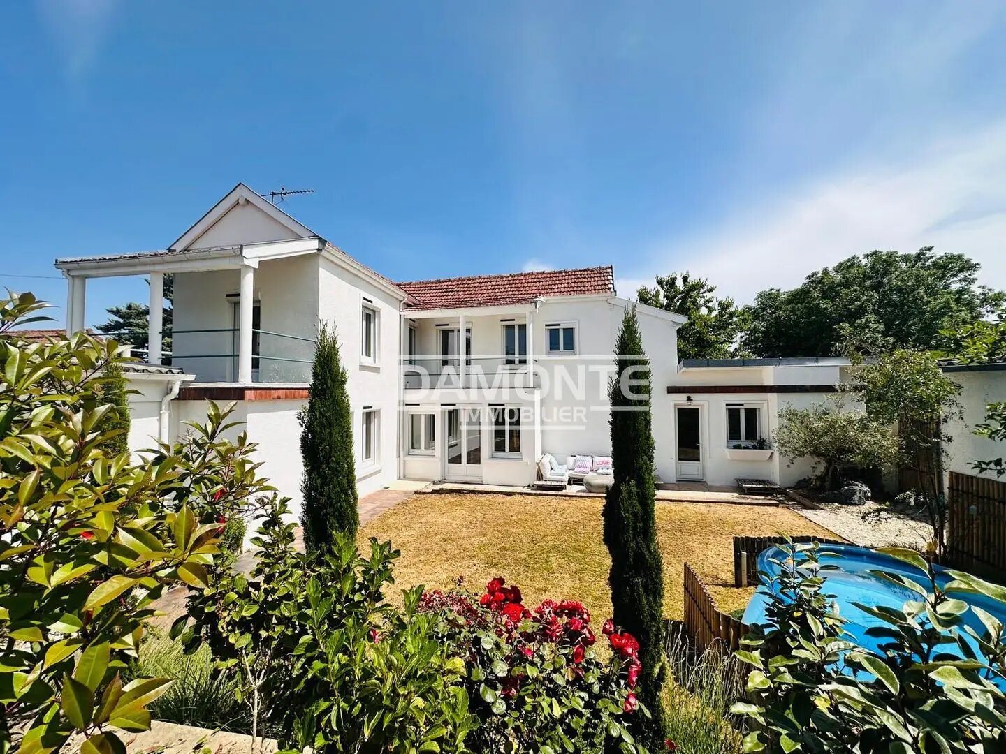 Maison à vendre, 139m², Saint-Julien-les-Villas