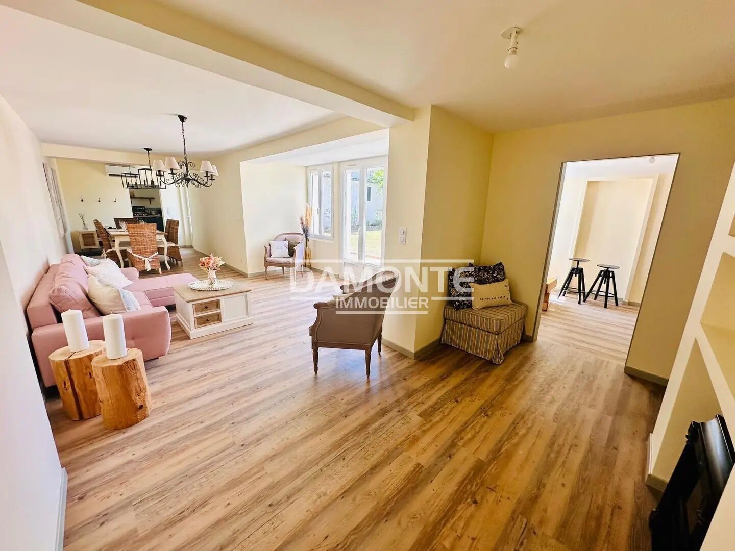 Maison à vendre, 139m², Saint-Julien-les-Villas