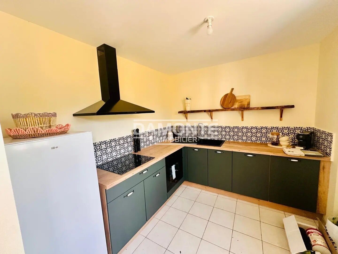 Maison à vendre, 139m², Saint-Julien-les-Villas