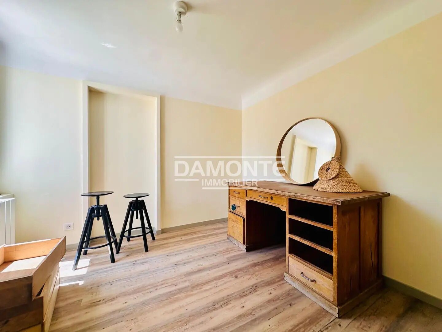 Maison à vendre, 139m², Saint-Julien-les-Villas