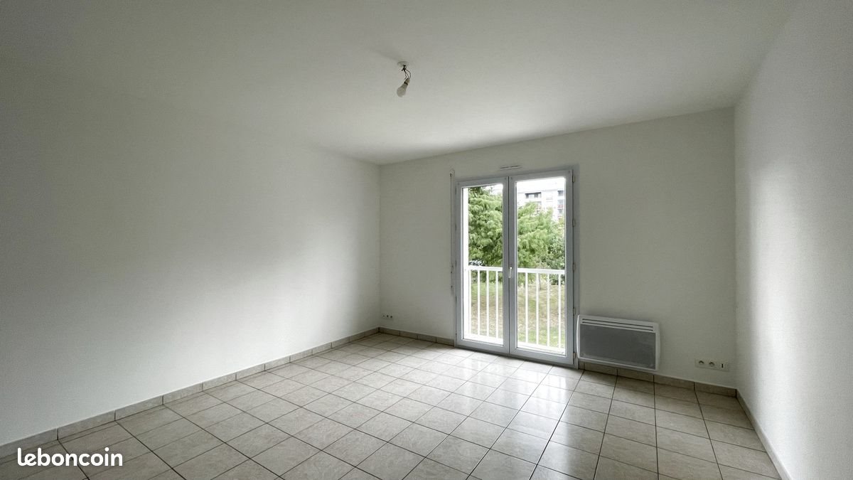 Appartement à louer, 28m², La Roche-sur-Yon