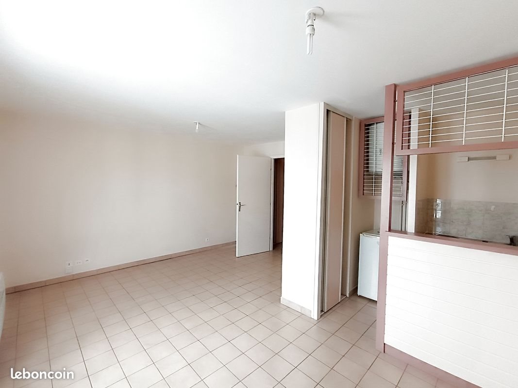 Appartement à louer, 26m², La Roche-sur-Yon