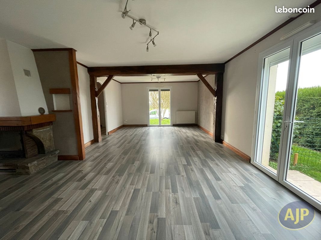 Maison à louer, 97m², Beaupréau