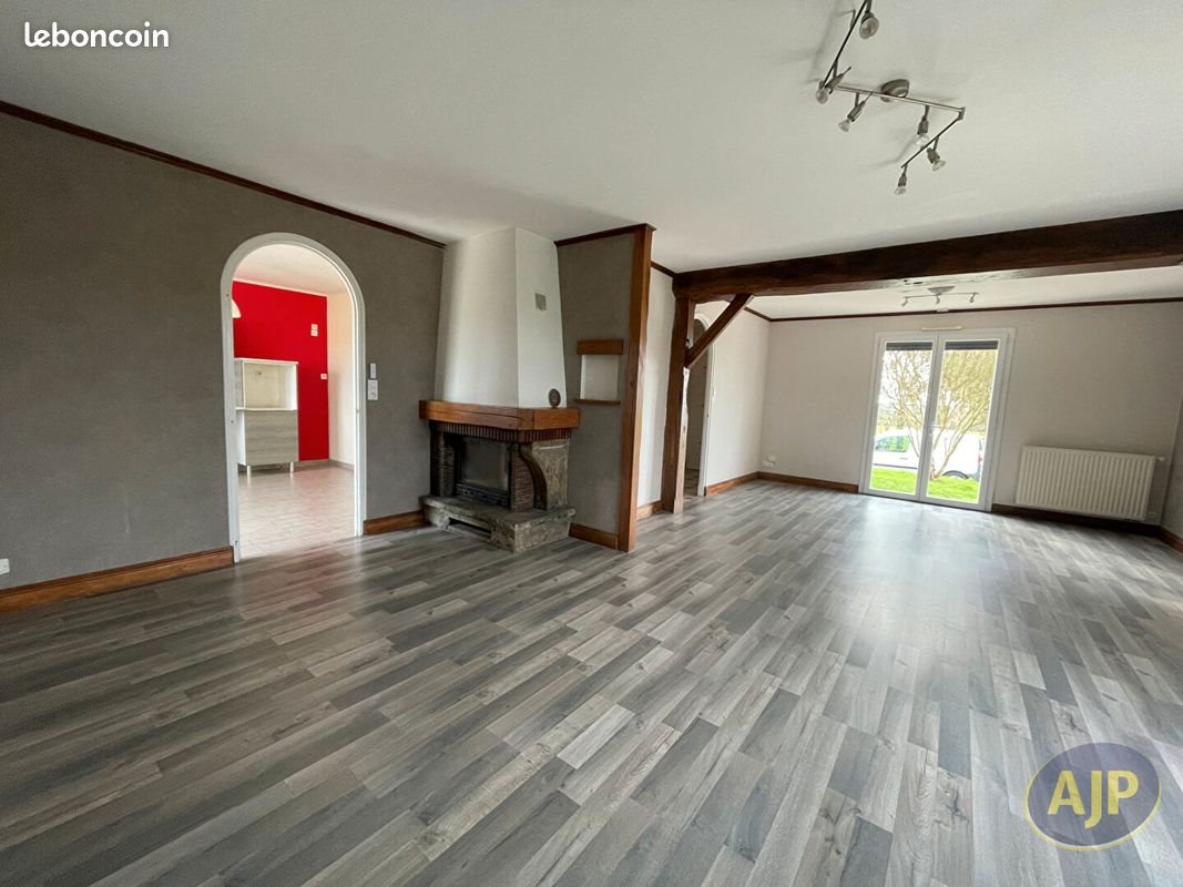 Maison à louer, 97m², Beaupréau