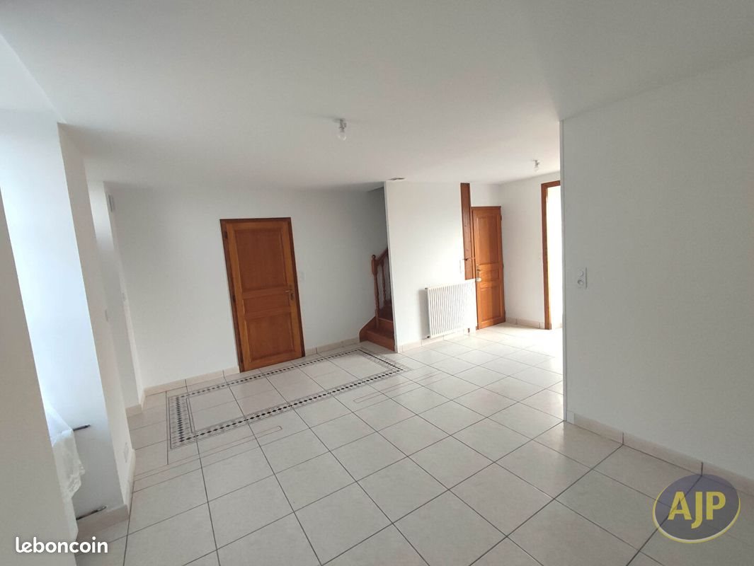 Maison à louer, 77m², La Boissière-de-Montaigu