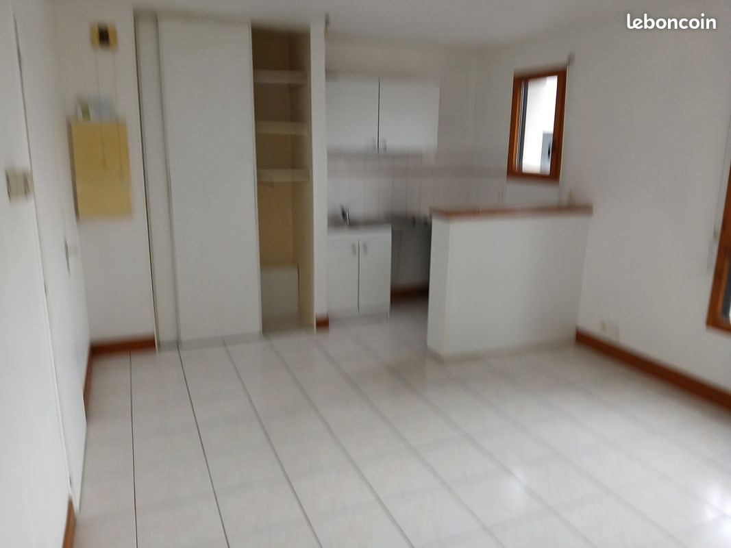 Appartement à louer, 25m², La Roche-sur-Yon