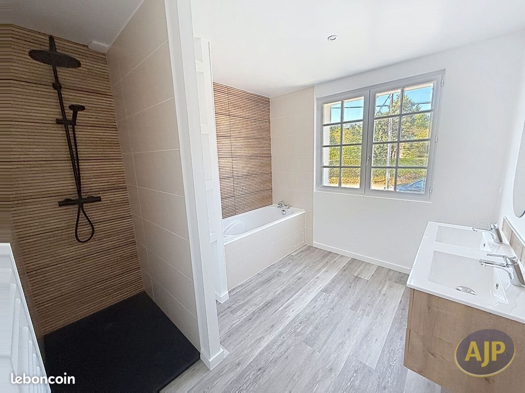 Maison à vendre, 130m², Vairé