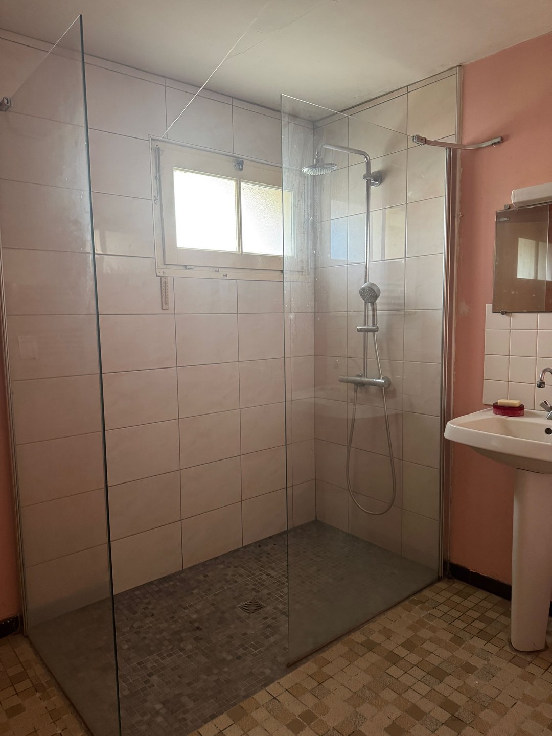 Maison à vendre, 102m², Sainte-Gemme-la-Plaine
