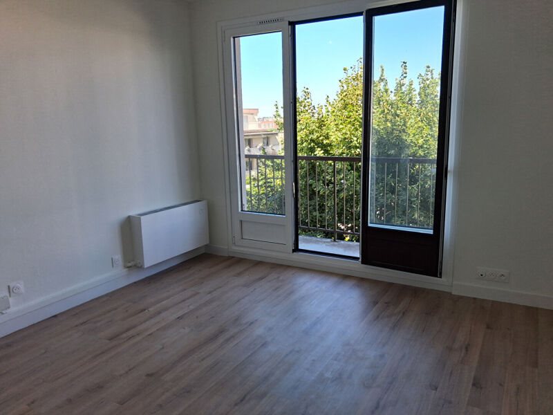 Appartement à louer, 29m², Vitry-sur-Seine