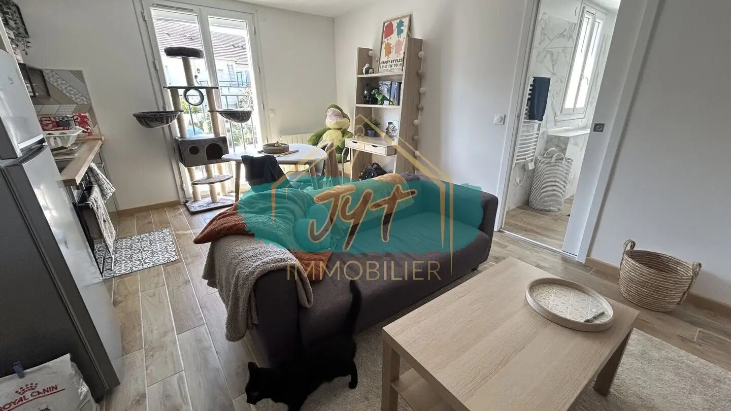 Appartement à louer, 34m², Louvres