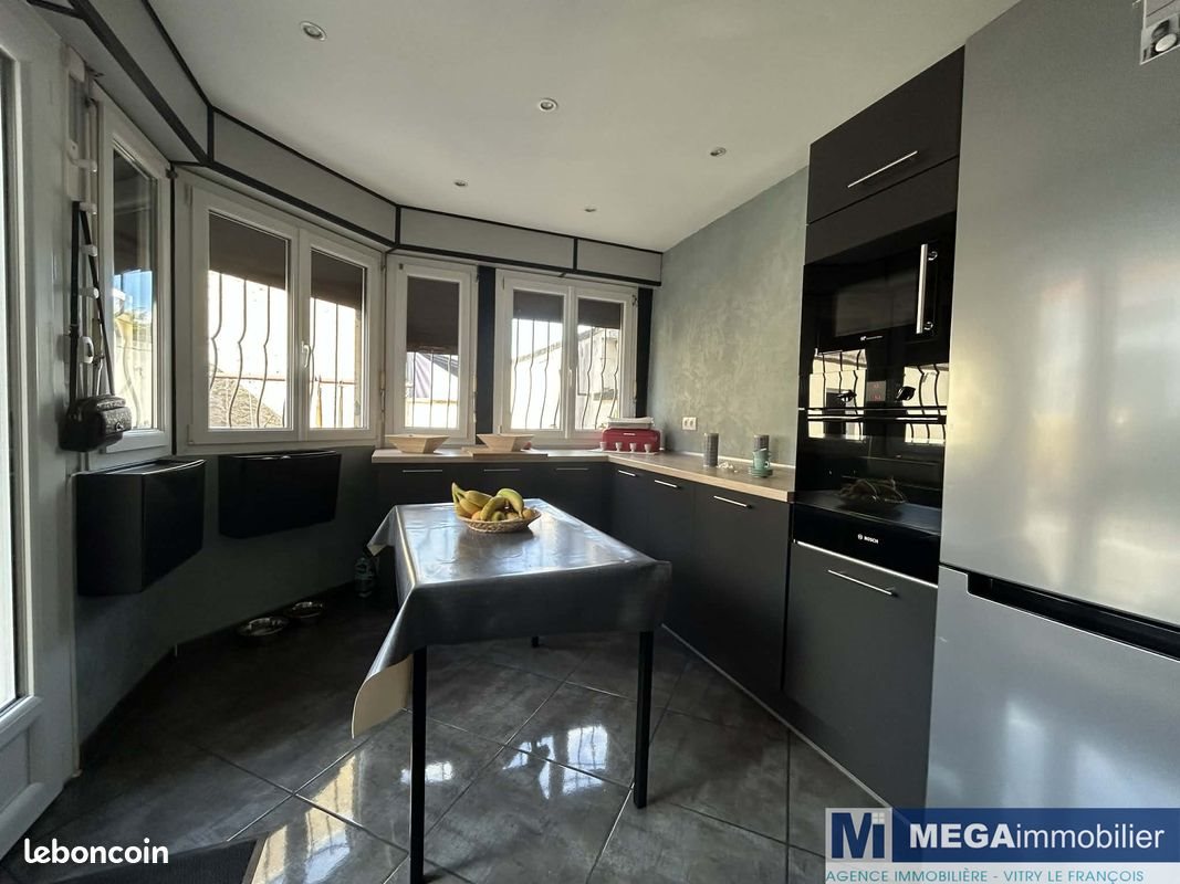 Maison à vendre, 162m², Vitry-le-François
