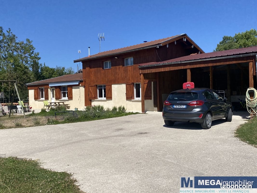 Maison à vendre, 155m², Saint-Lumier-en-Champagne