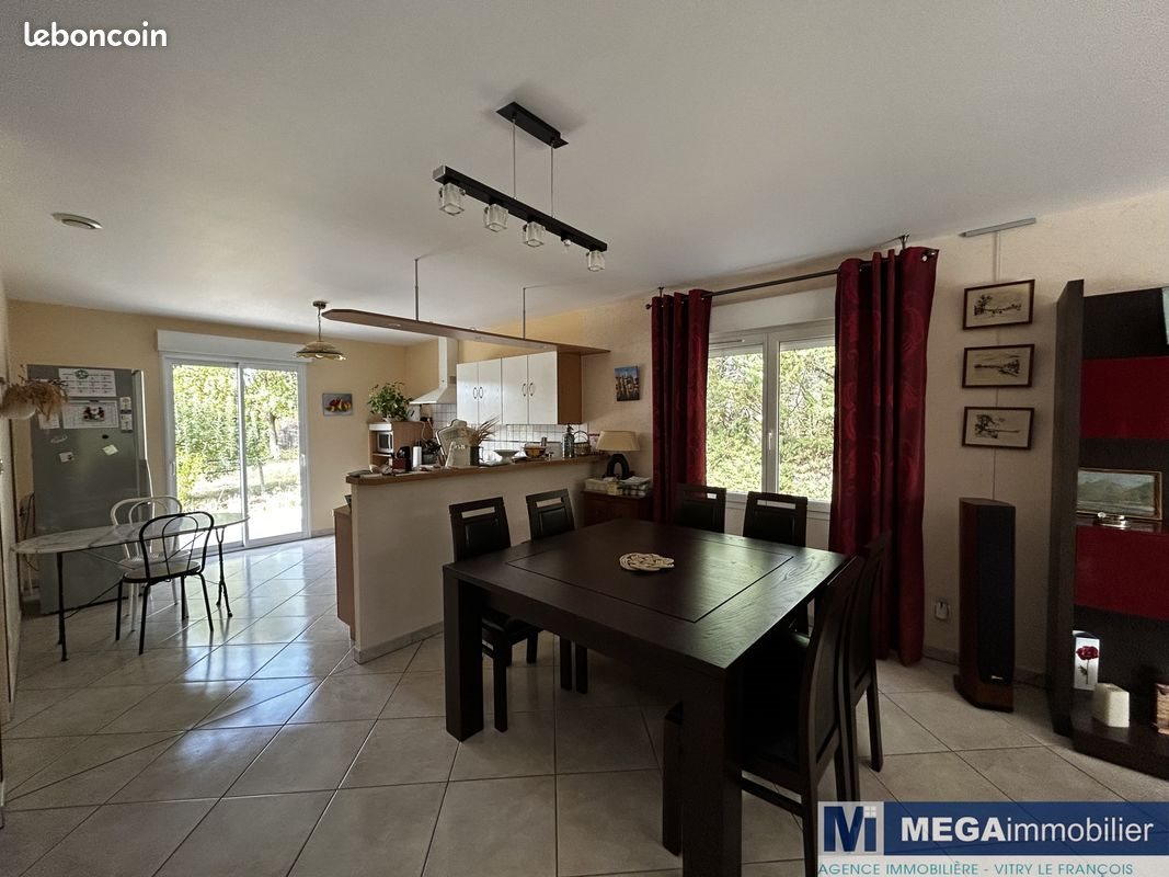 Maison à vendre, 123m², Vitry-le-François