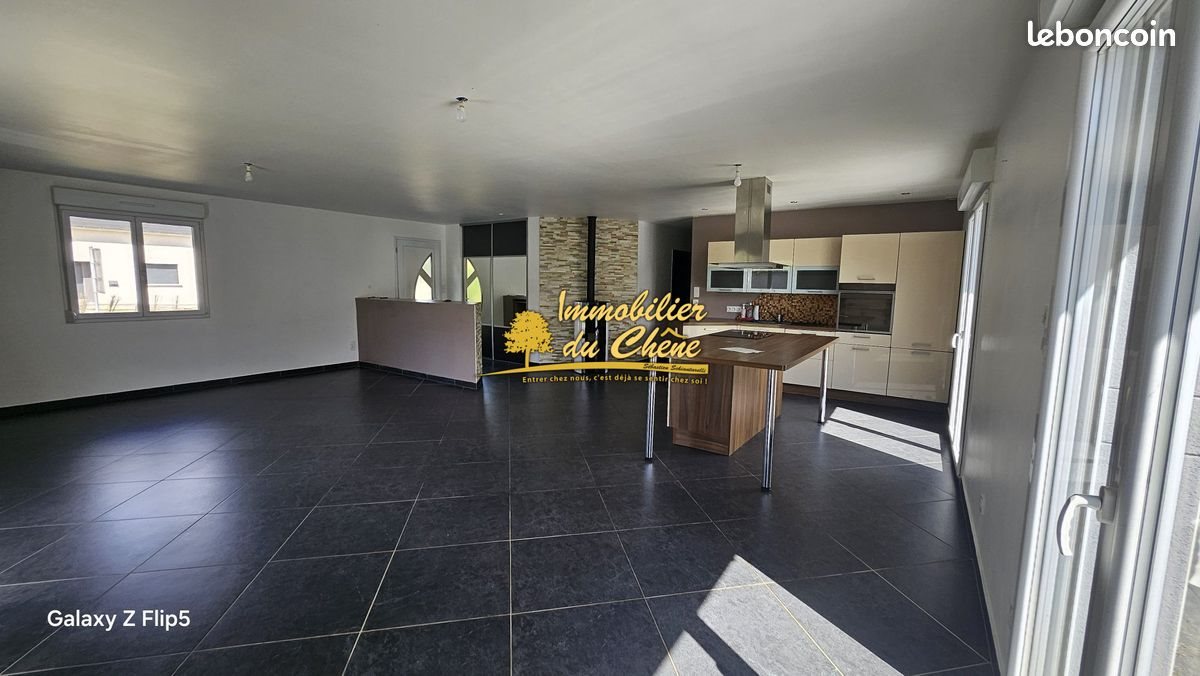 Maison à vendre, 130m², Luxeuil-les-Bains