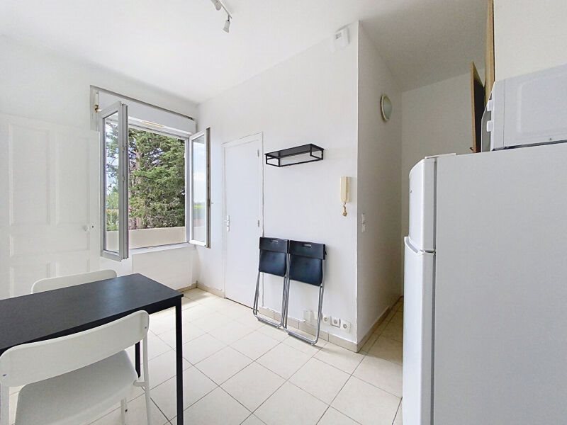 Appartement à louer, 27m², Aubervilliers