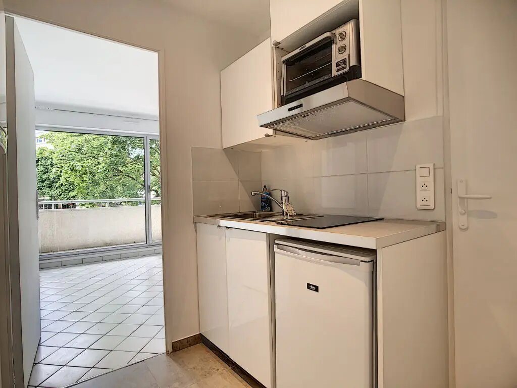 Appartement à louer, 22m², Issy-les-Moulineaux