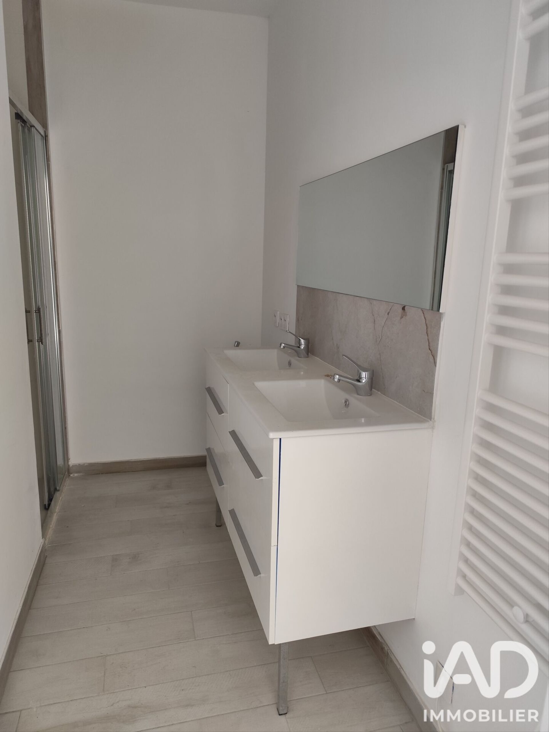 Appartement à louer, 49m², Magné