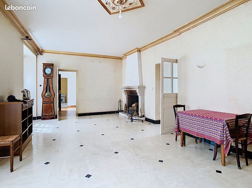 Maison à vendre, 185m², Savennières