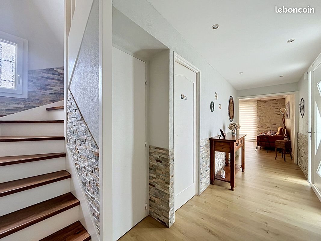 Maison à vendre, 136m², Saint-Barthélemy-d'Anjou