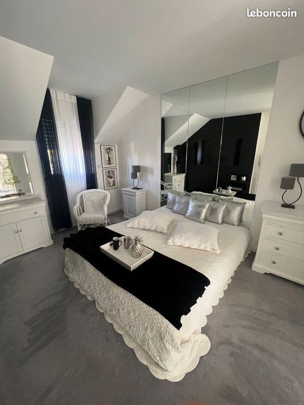 Maison à vendre, 185m², Laval