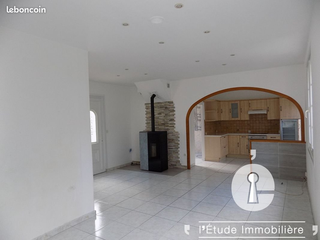 Maison à vendre, 104m², Arquenay