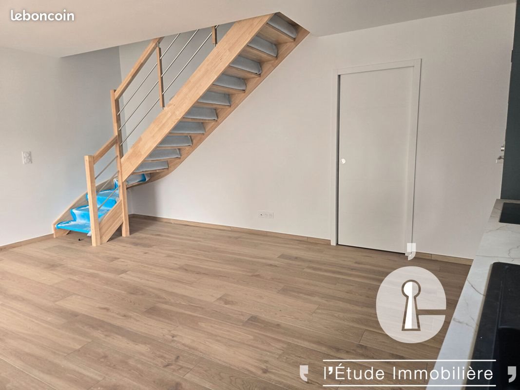 Maison à louer, 78m², Laval