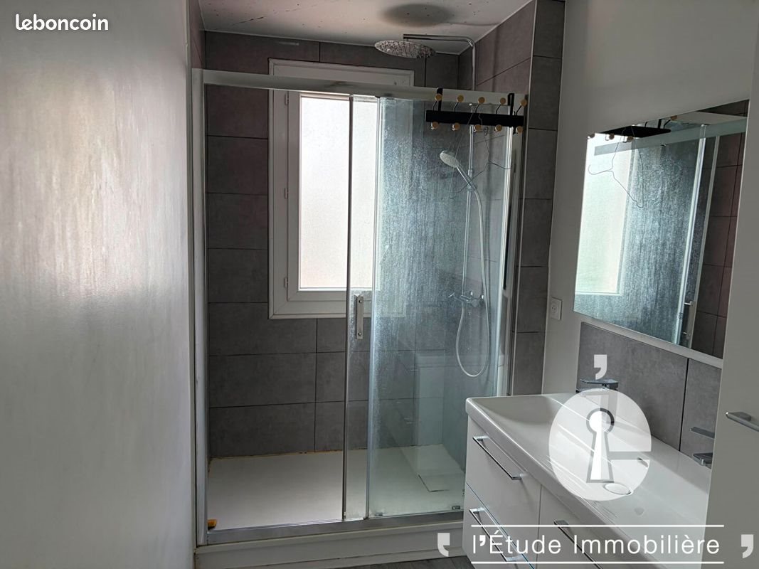 Appartement à vendre, 89m², Laval