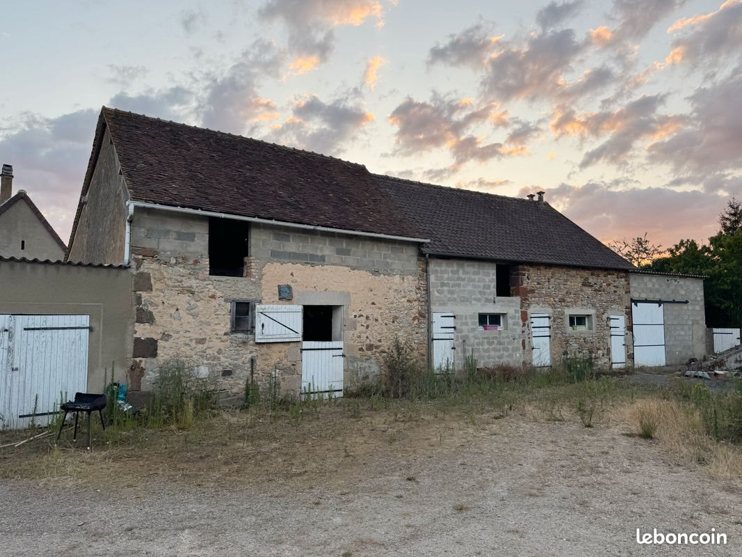 Maison à vendre, 150m², Saint-Aubin-de-Locquenay