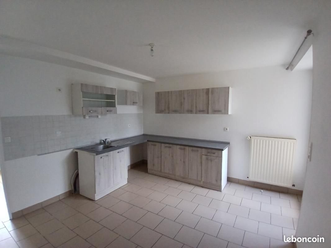 Maison à vendre, 75m², Ahuillé