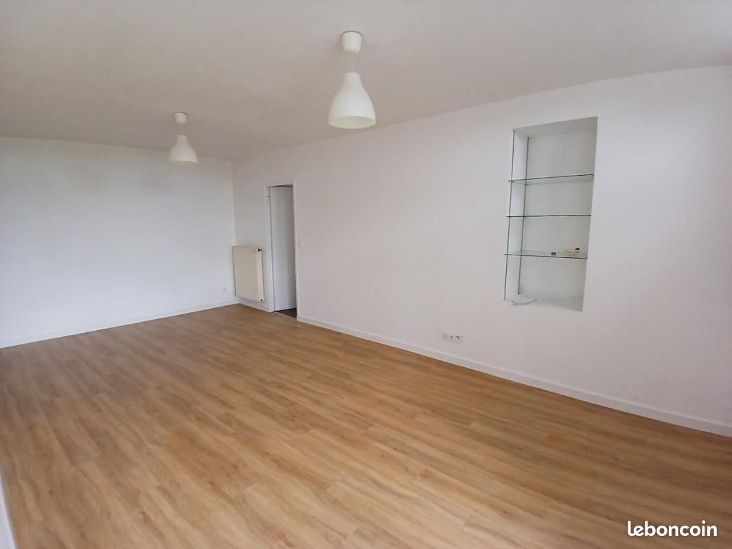 Maison à vendre, 75m², Ahuillé