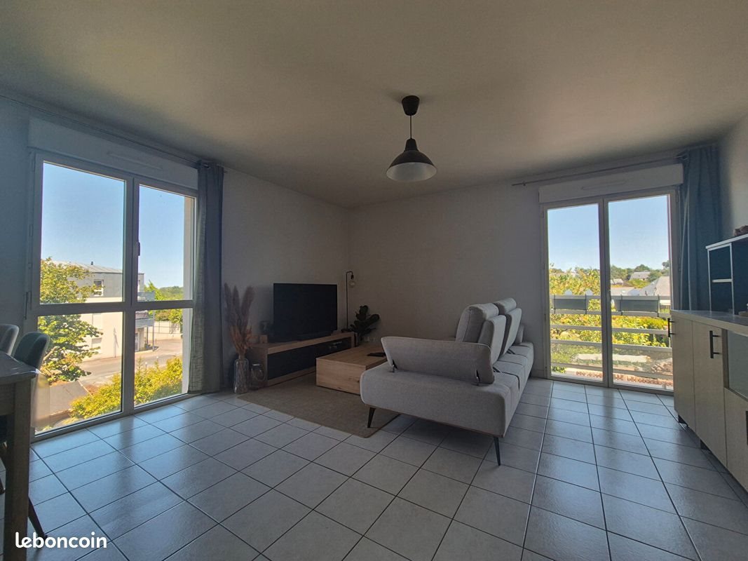 Appartement à louer, 66m², Mûrs-Erigné