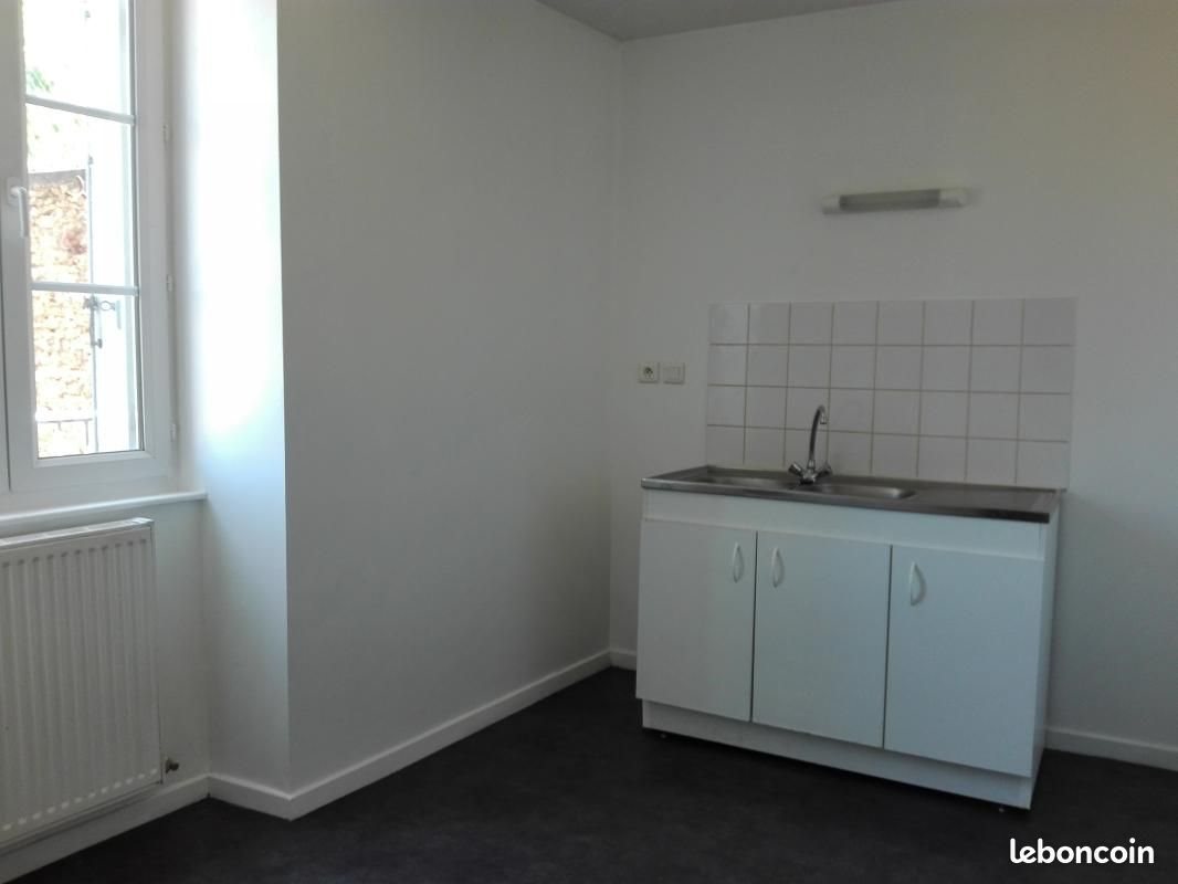 Maison à louer, 87m², Le Breil-sur-Mérize