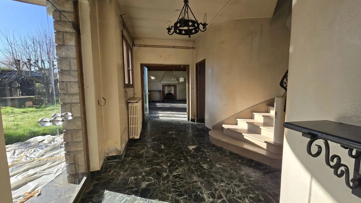 Maison à vendre, 372m², Laiz