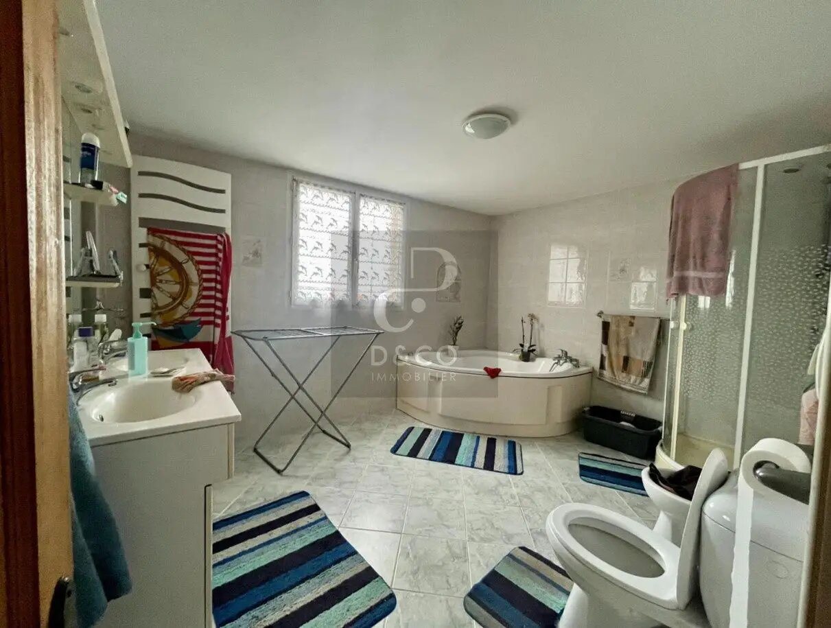 Maison à vendre, 129m², Manziat